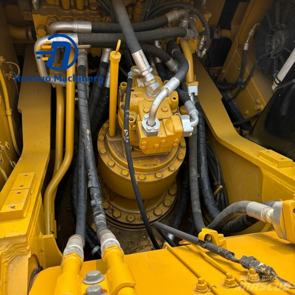CAT 326D2 Roomikekskavaatorid