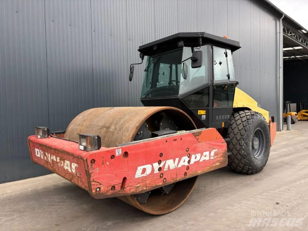 Dynapac CA602D Ühe trumliga rullid