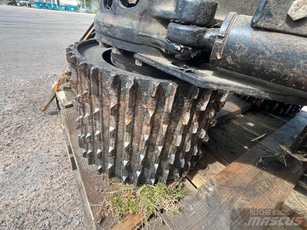 Komatsu S92 Langetuspead