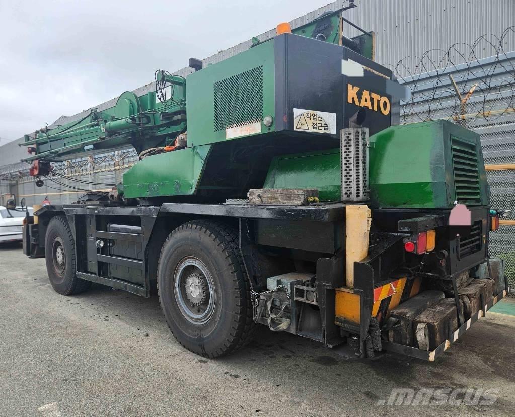 Kato KR 350-3 Raske maastiku tõstukid