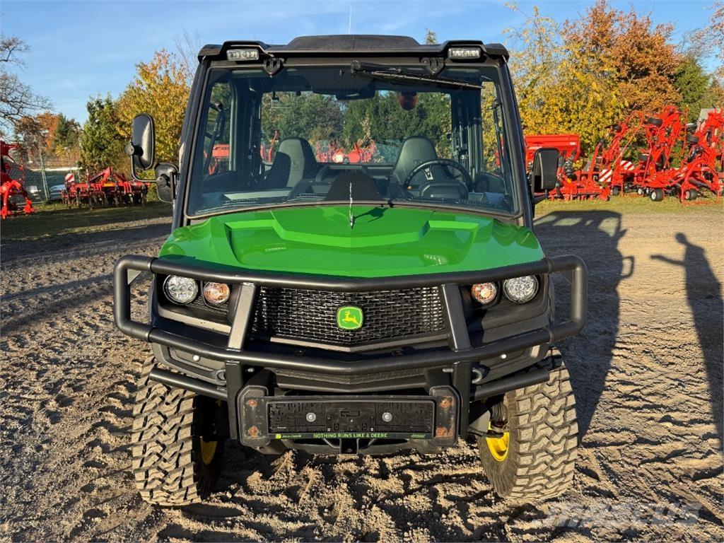 John Deere 835M Muud põllumajandusmasinad