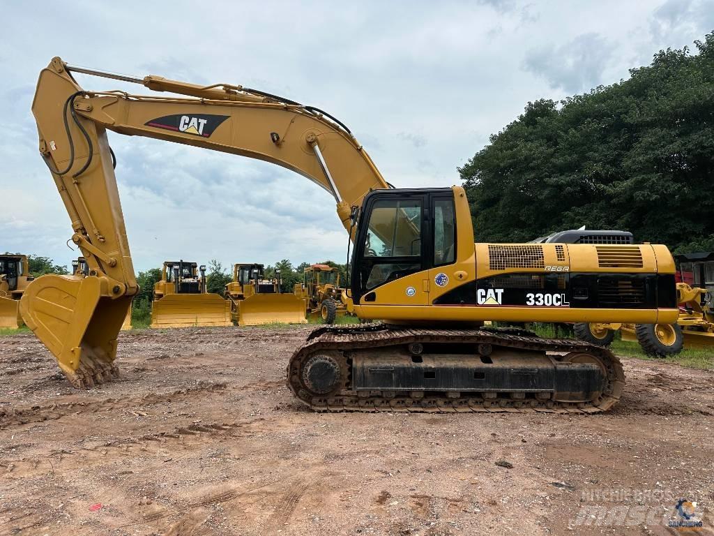 CAT 330 CL Roomikekskavaatorid