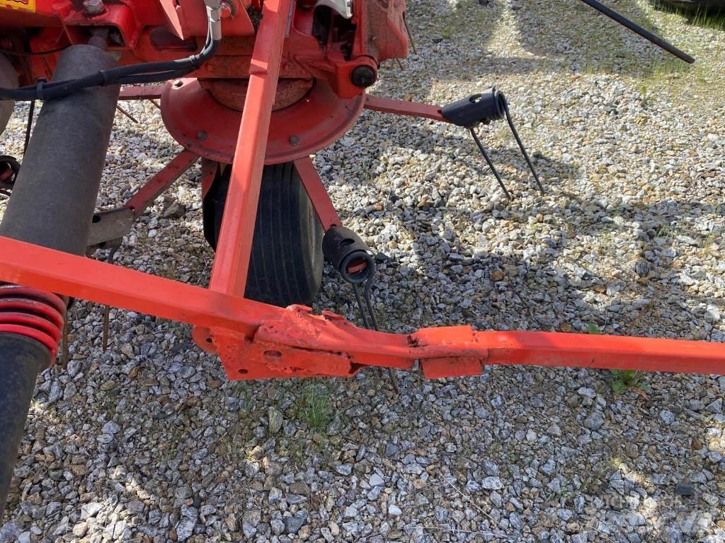 Kuhn GF8702 Vaalutid ja kaarutid