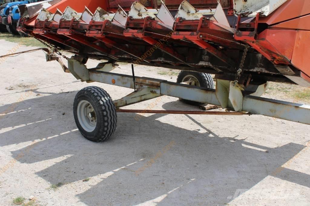 CLAAS Mega 208 Teraviljakombainid