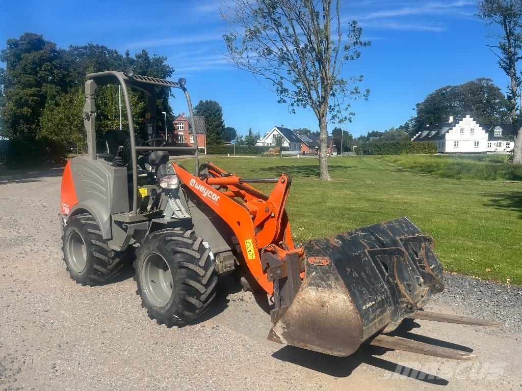 Weycor AR 320 Väikelaadurid