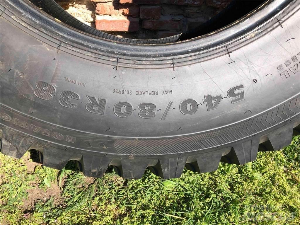Nokian TRI 2 Rehvid, rattad ja veljed