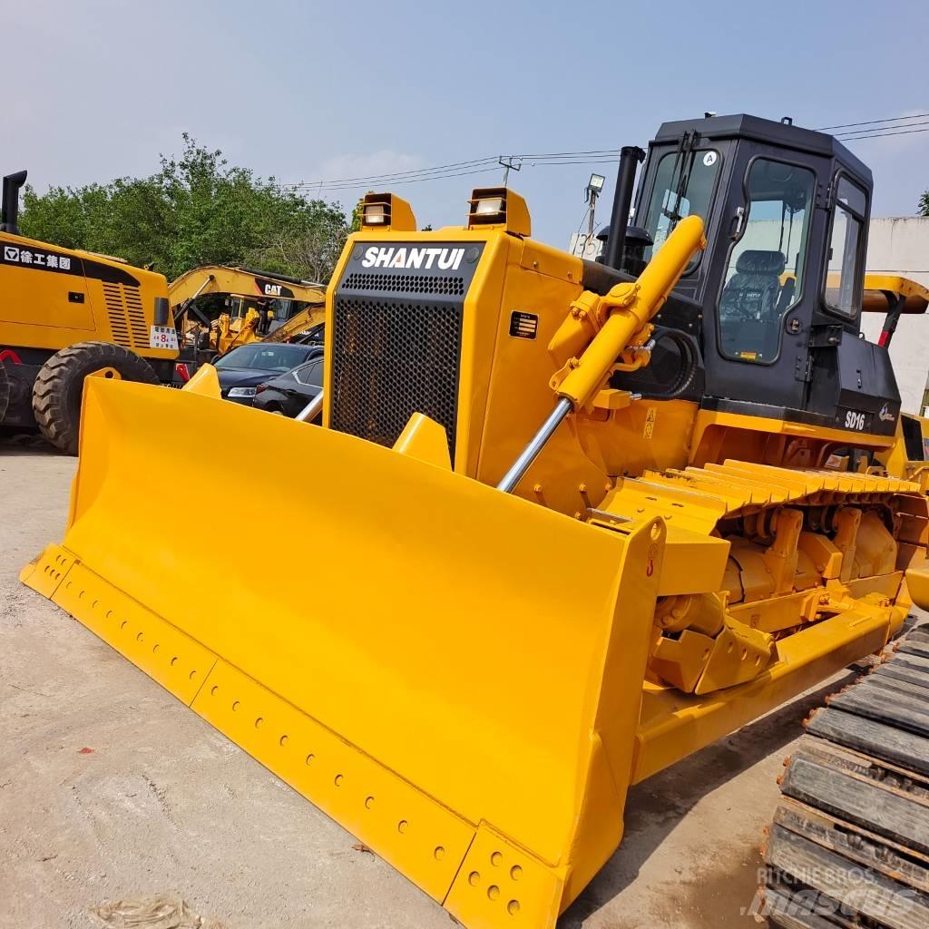 Shantui SD 16 Buldooserid