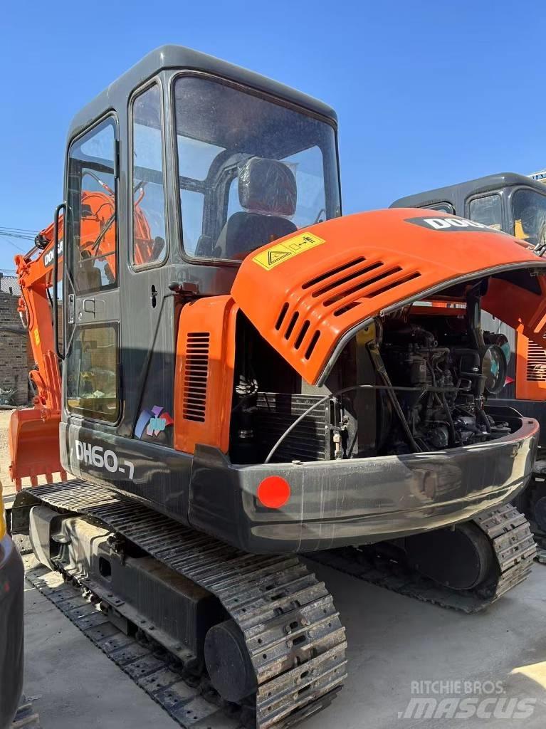 Doosan DH 55 Miniekskavaatorid < 7 t