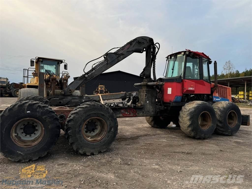 Valmet 890.2 Forwarderid