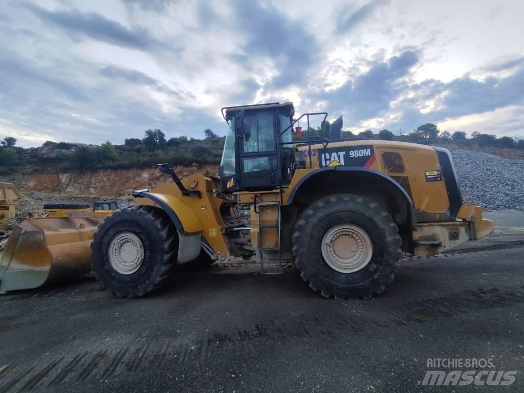 CAT 980M Rataslaadurid