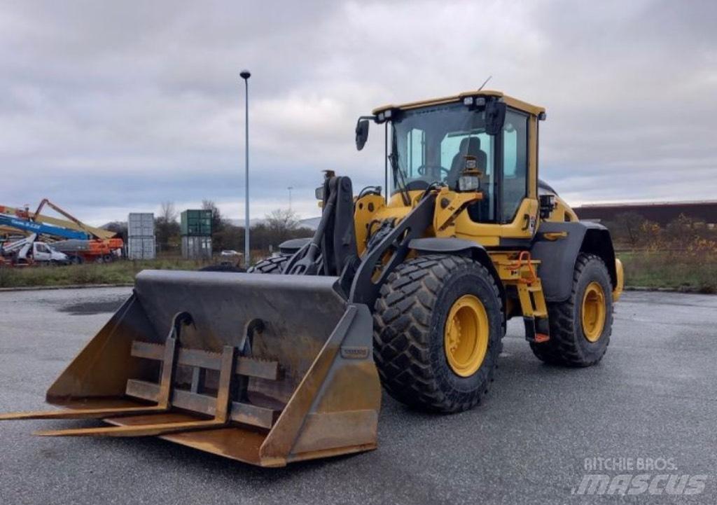 Volvo L 90 H Rataslaadurid