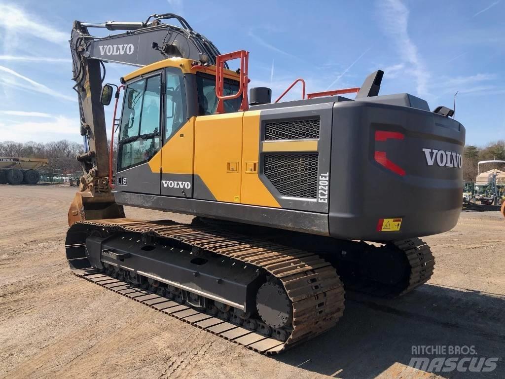 Volvo EC220EL Väikeekskavaatorid 7t-12t