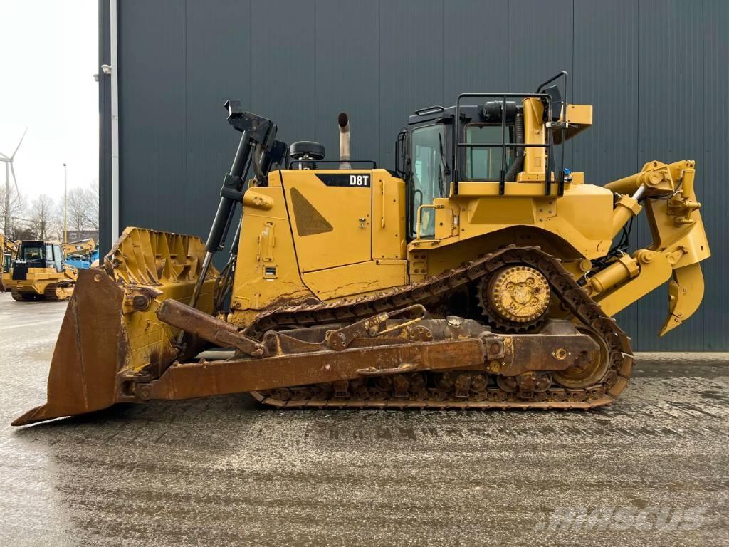 CAT D8T - CE Buldooserid