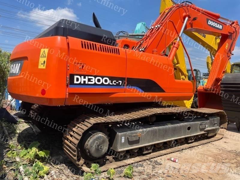 Doosan DH 300 LC-7 Roomikekskavaatorid