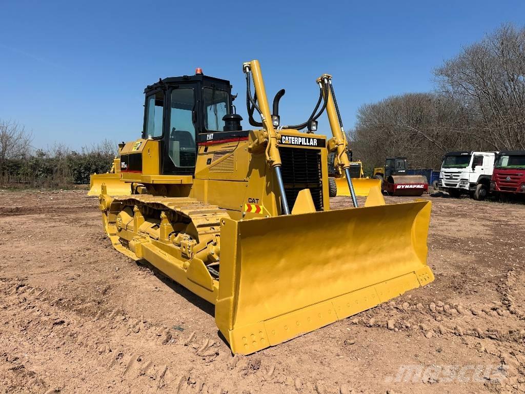 CAT D 6 G Buldooserid