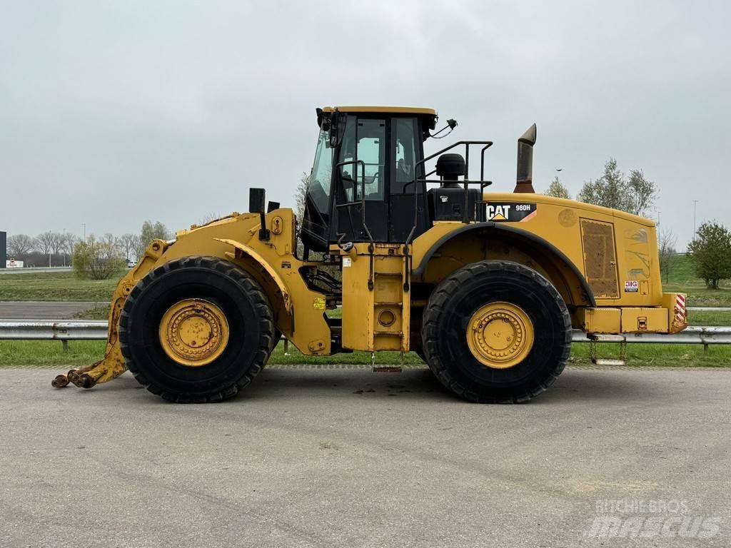 CAT 980H Rataslaadurid
