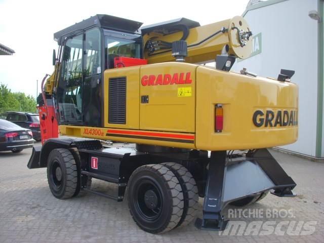 Gradall XL 4300 Ratasekskavaatorid