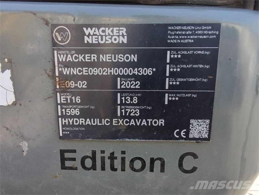 Wacker Neuson ET16 Roomikekskavaatorid