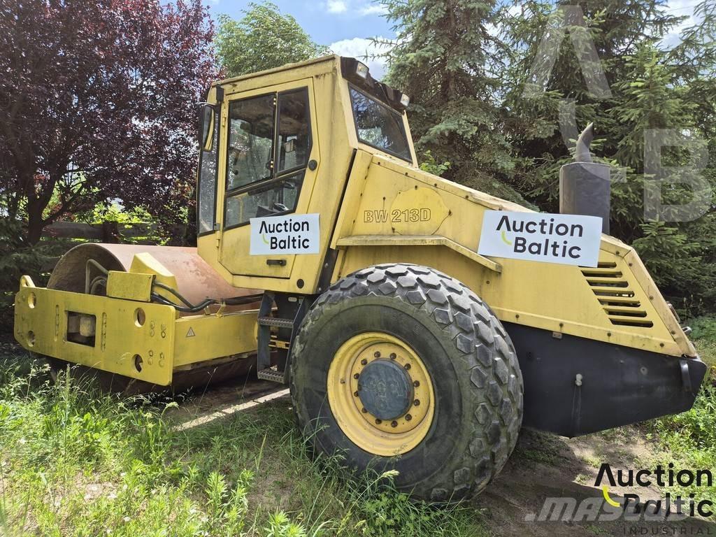 Bomag BW 211 D Ühe trumliga rullid
