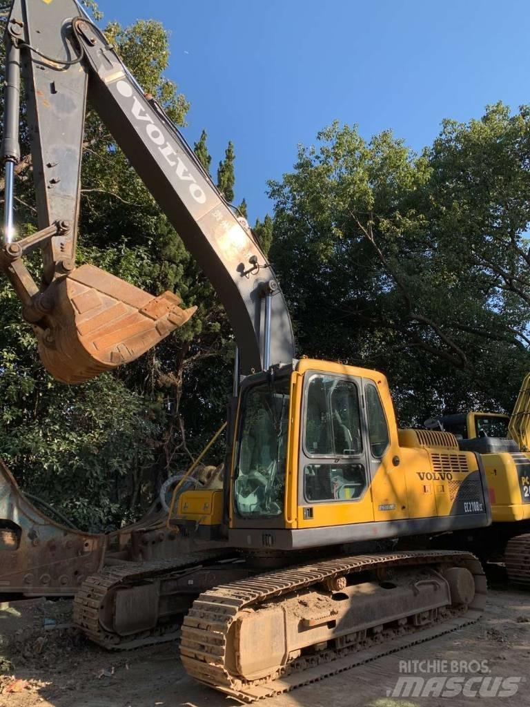 Volvo EC 210 B LC Roomikekskavaatorid