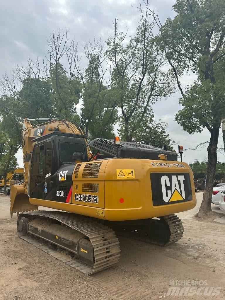 CAT CAT330D Väikeekskavaatorid 7t-12t