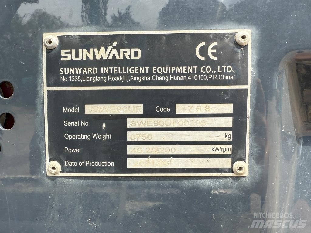Sunward SWE 90 Väikeekskavaatorid 7t-12t