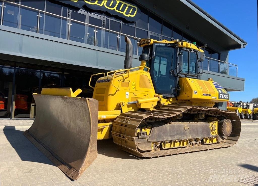 Komatsu D 71P Xi Buldooserid