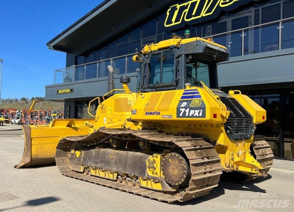 Komatsu D 71P Xi Buldooserid
