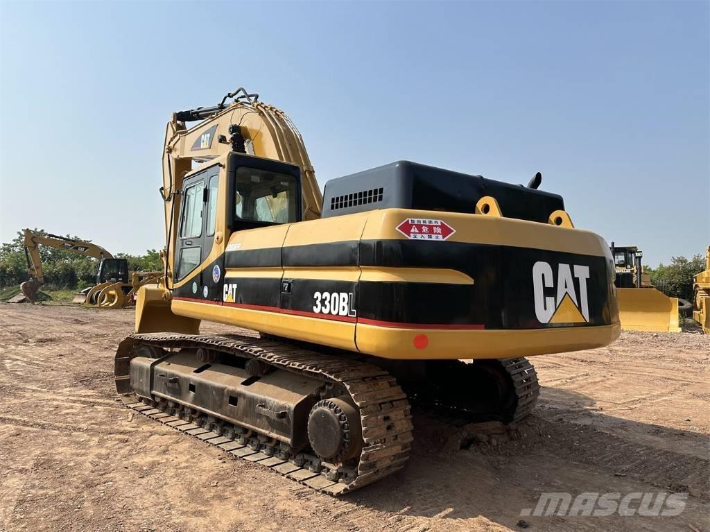CAT 330 B Roomikekskavaatorid