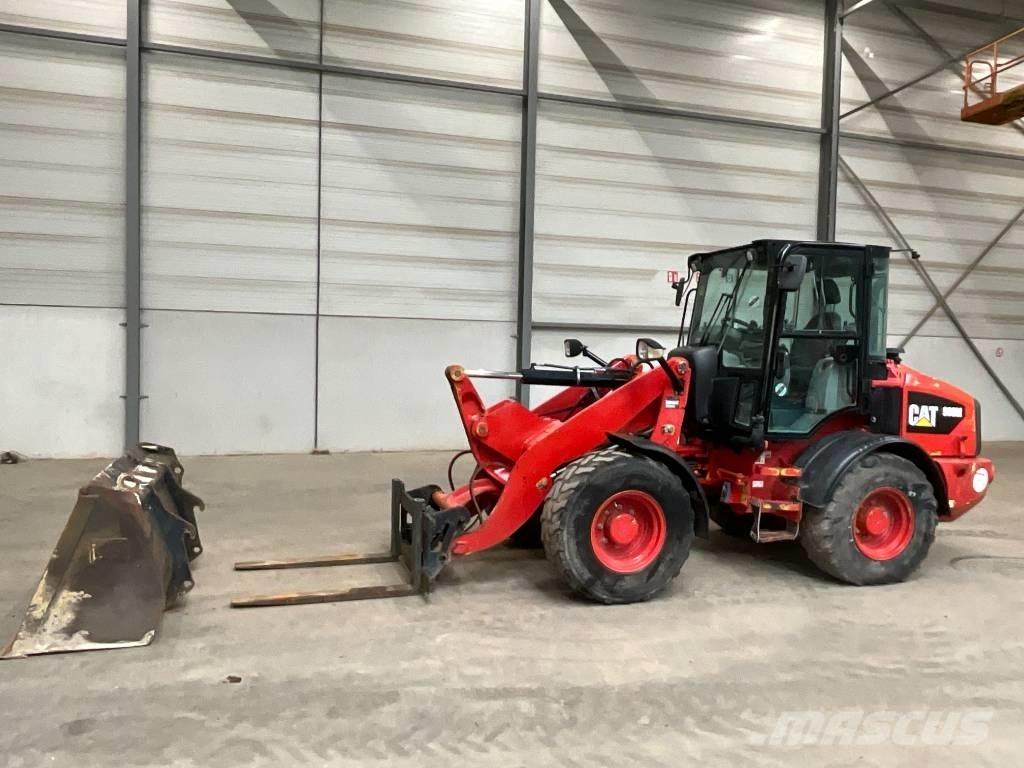 CAT 908 M Rataslaadurid