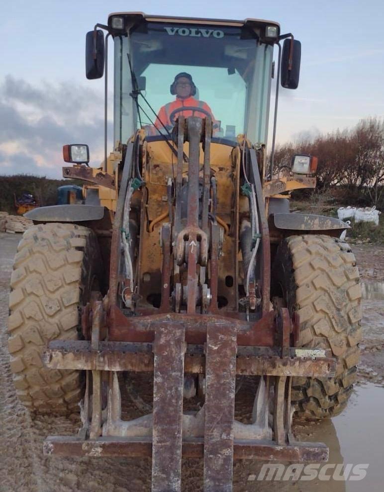 Volvo L 70 F Rataslaadurid