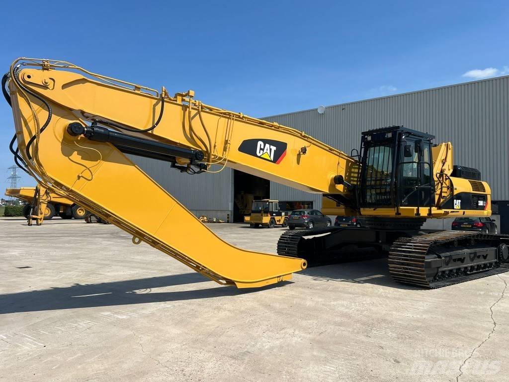 CAT 330D MH Materjalikäitlusmasinad