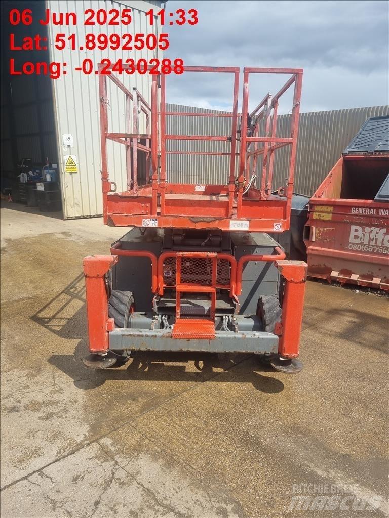 SkyJack SJ 6832 RT Käärtõstukid