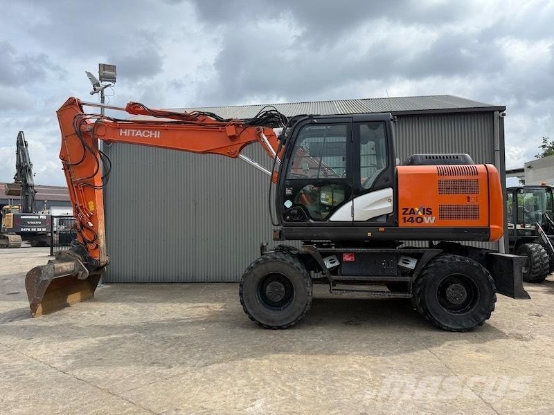 Hitachi ZX 140 W-5 Ratasekskavaatorid