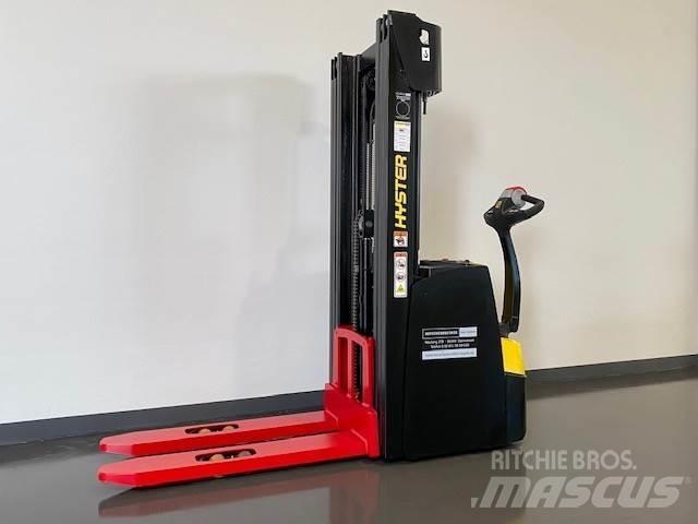 Hyster S1.6 Järelkäidavad virnastajad