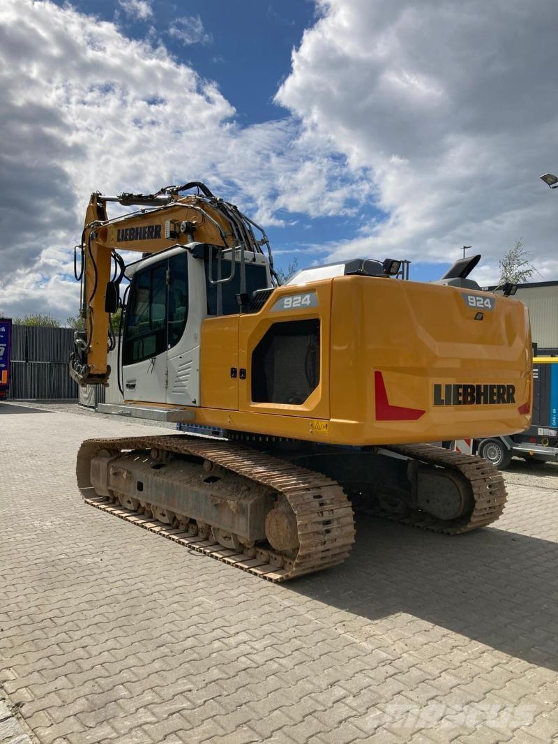 Liebherr R924 Roomikekskavaatorid