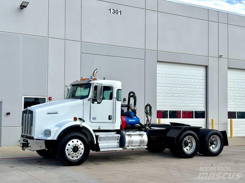 Kenworth T 800 Sadulveokid