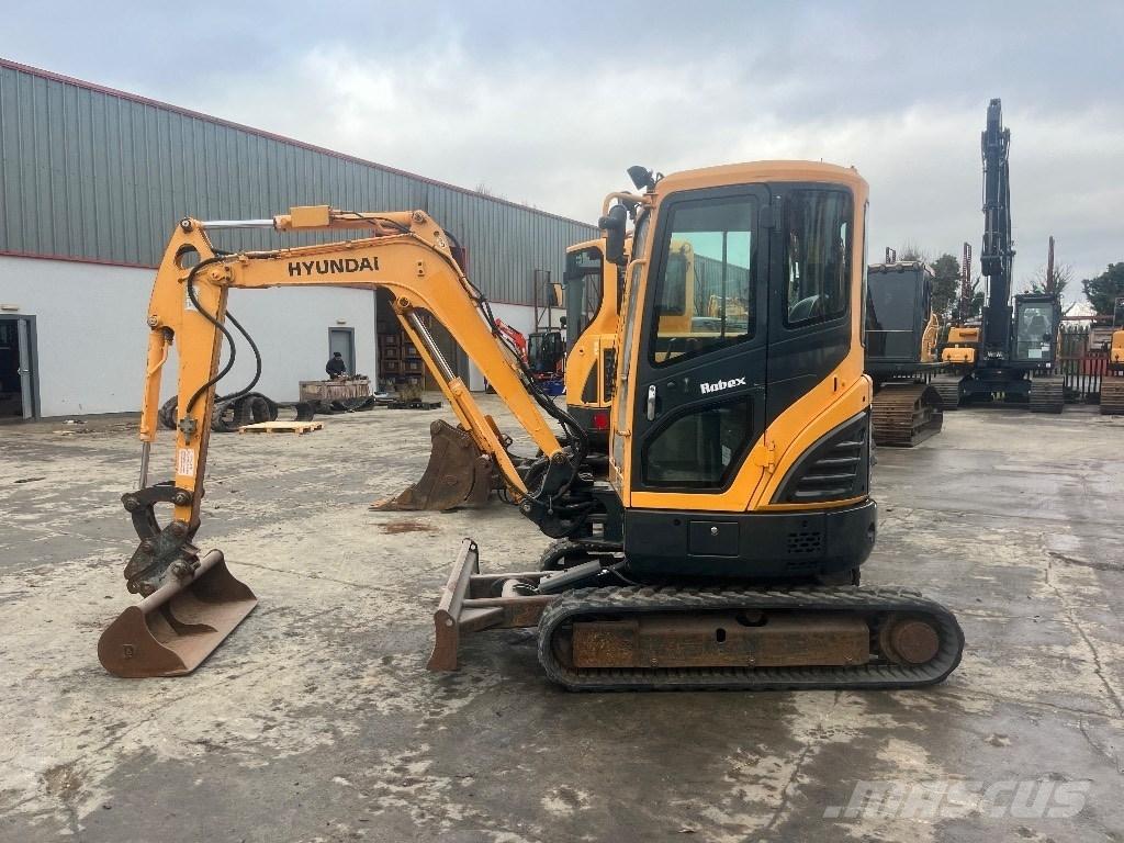 Hyundai R27Z-9 Miniekskavaatorid < 7 t