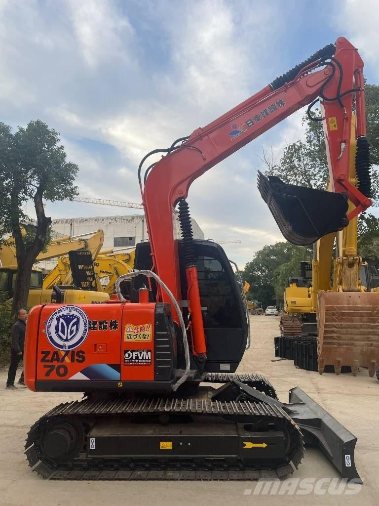 Hitachi ZX 70 Miniekskavaatorid < 7 t