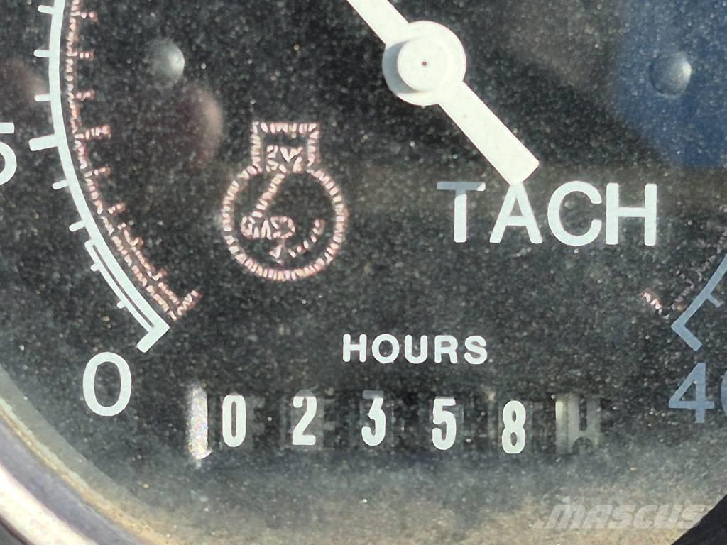 Vermeer V5750 Pinnaselõikurid