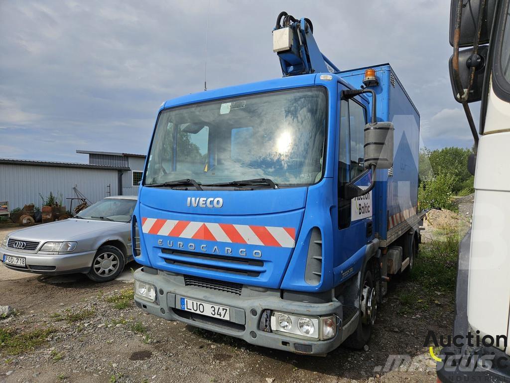 Iveco 100E 18 Auto korvtõstukid