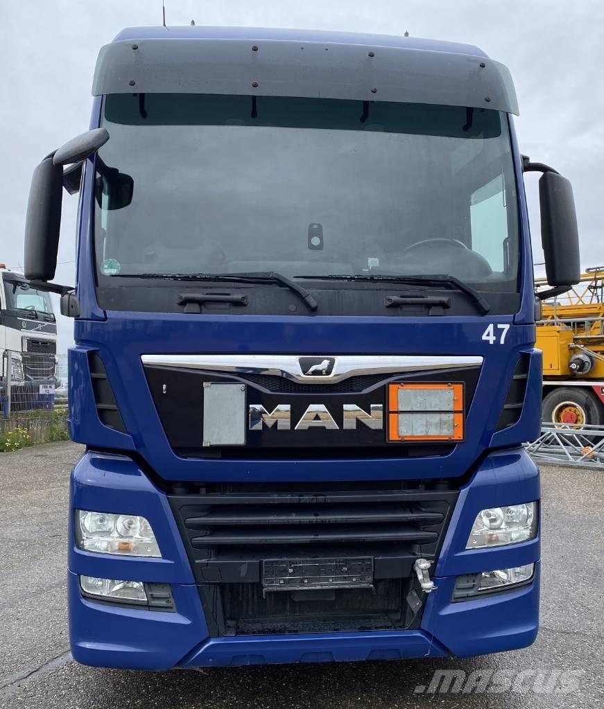 MAN TGX 18.460 Sadulveokid