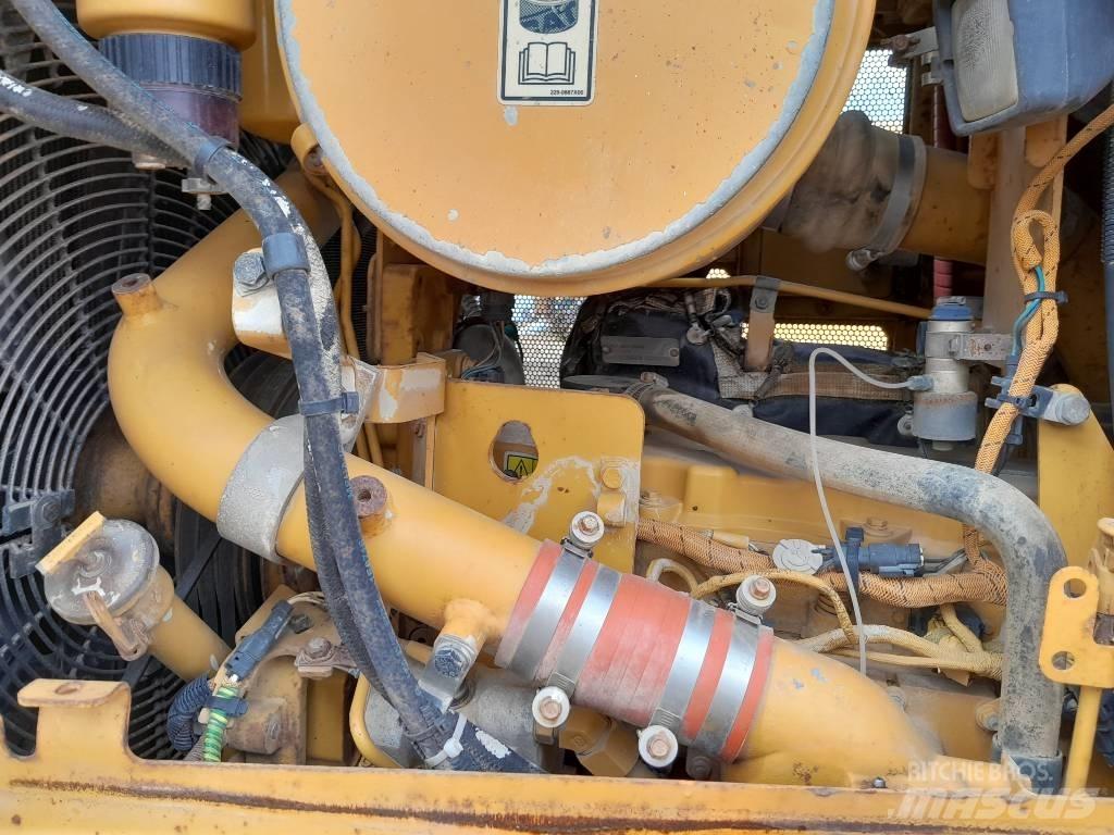 CAT D 6 R III Buldooserid