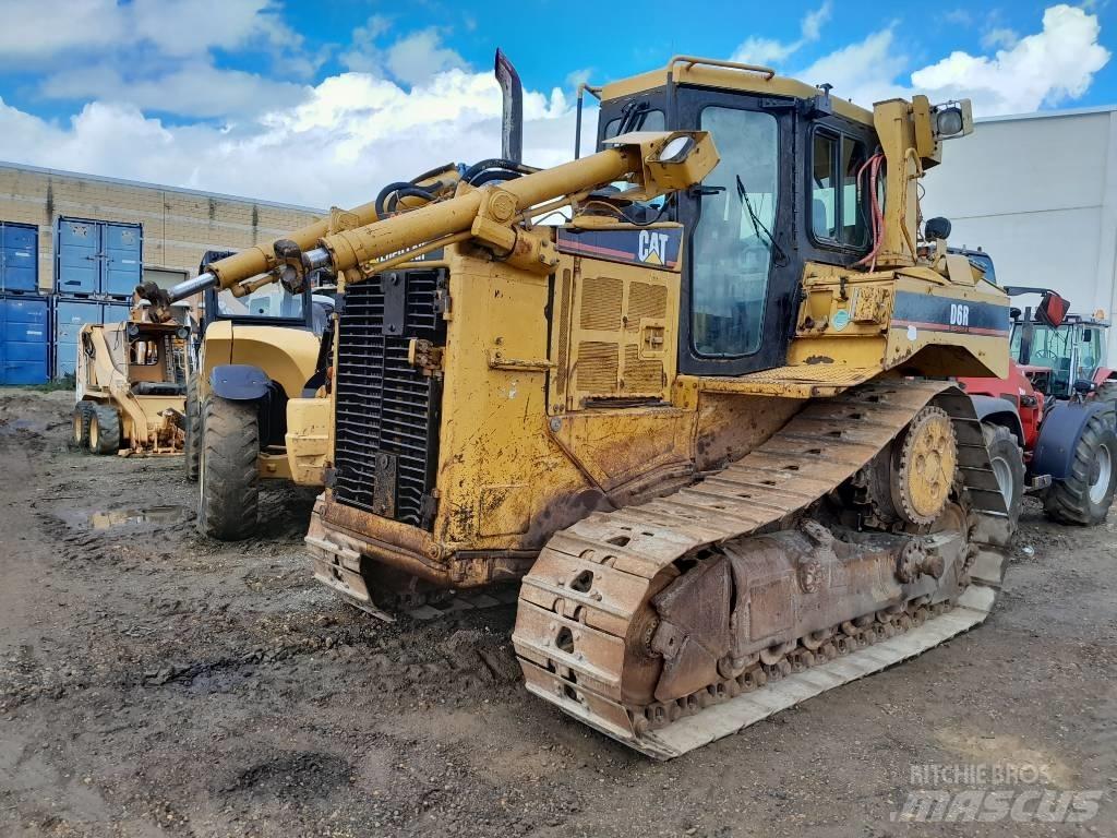CAT D 6 R III Buldooserid