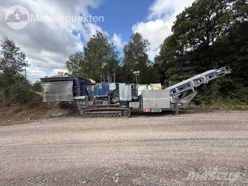 Sandvik CJ 412 Iseliikuvad purustid