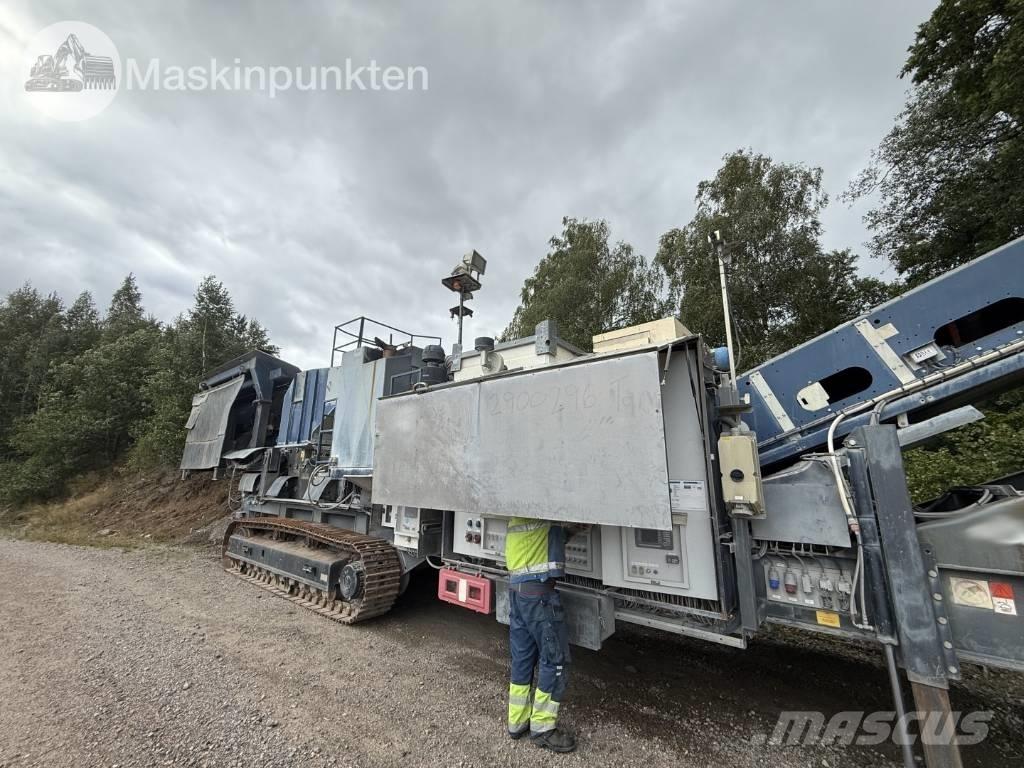 Sandvik CJ 412 Iseliikuvad purustid