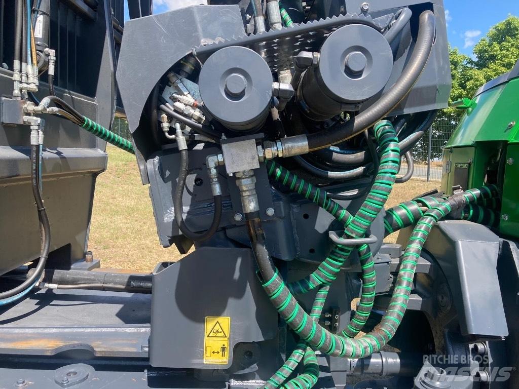 John Deere 1210G Forwarderid