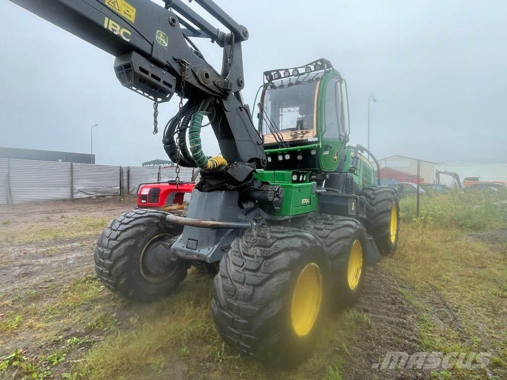 John Deere 1170G Harvesterid