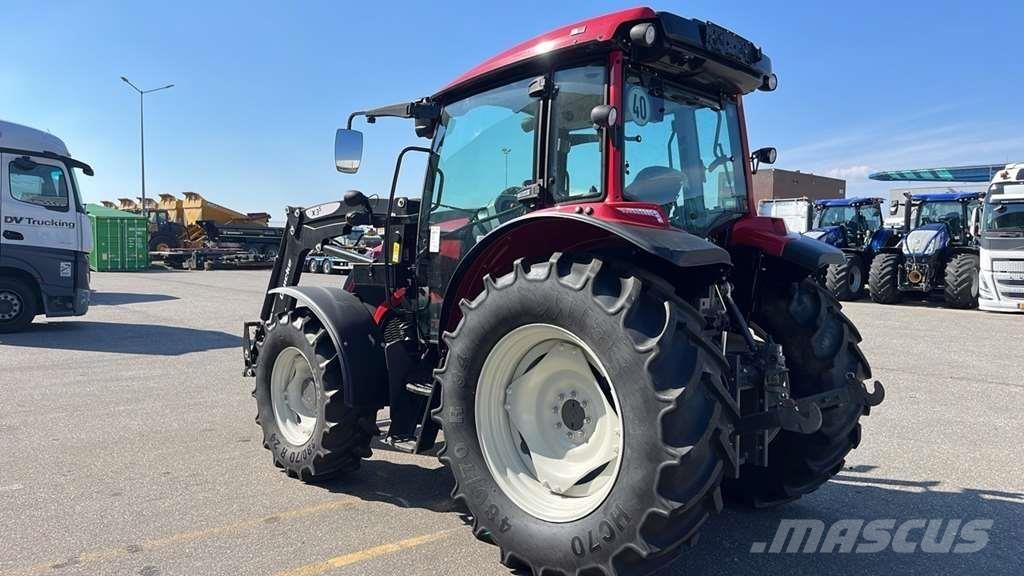 Valtra A75 Tractor Traktorid