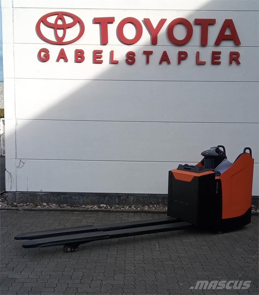 Toyota LPE 250 Järelkäidavad virnastajad